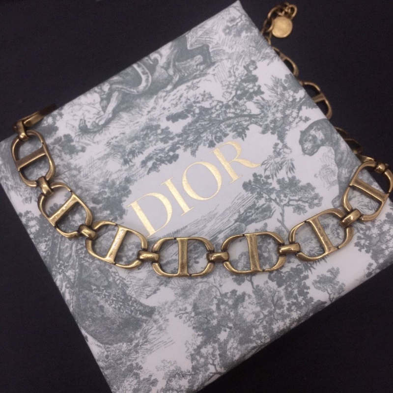 ch**an D*or necklaces